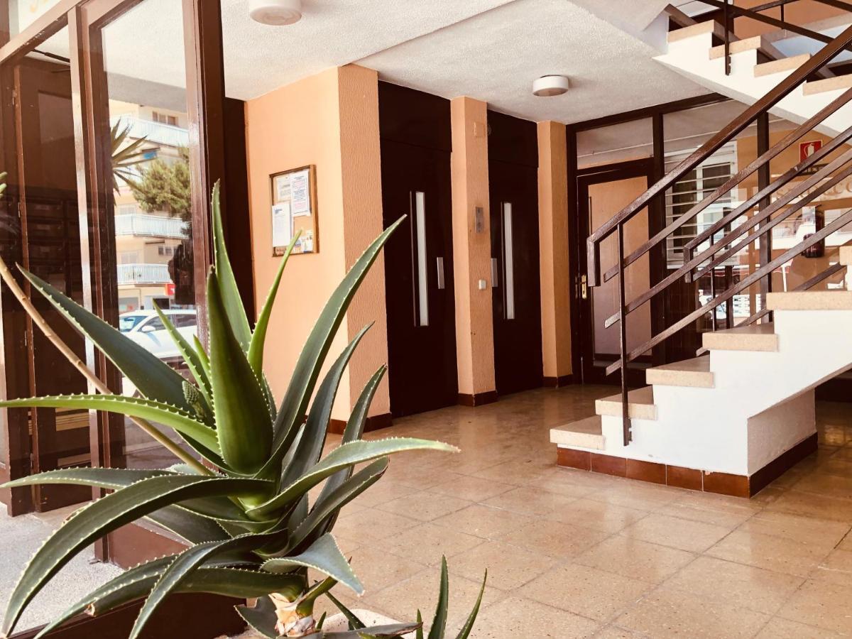 Cunit Playa Apartment Ngoại thất bức ảnh